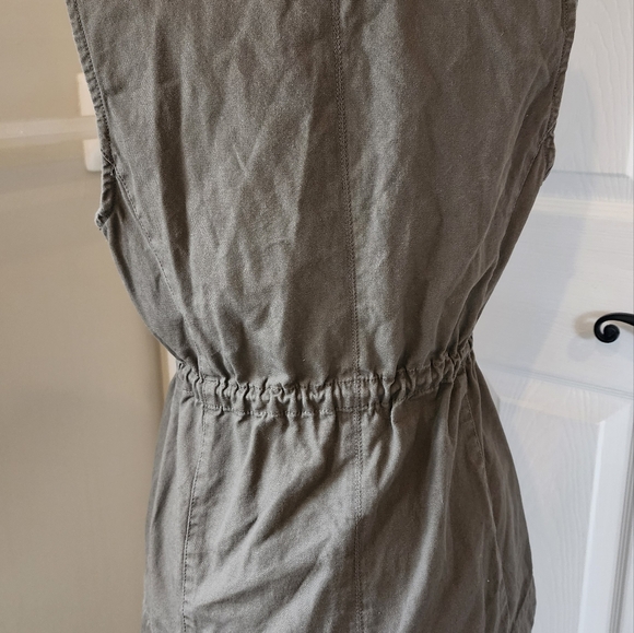 Sebby green cargo vest. Petite SM - Picture 6 of 6